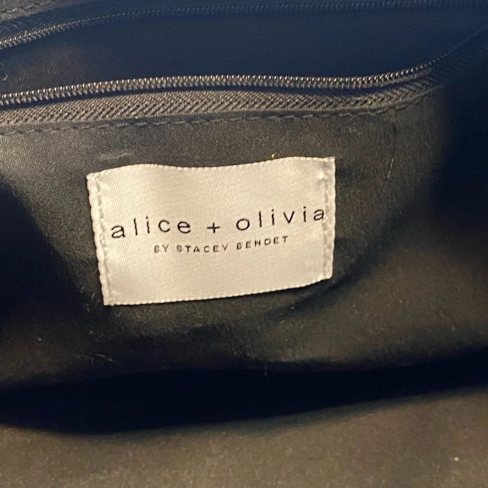 Alice + Olivia Weekender Duffle Gaudy Blue and Gold Design Women's Weekender Bag - Picture 6 of 7